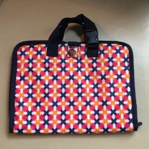 ✈️  Fold-Up Family Organizer, Tropical Twist